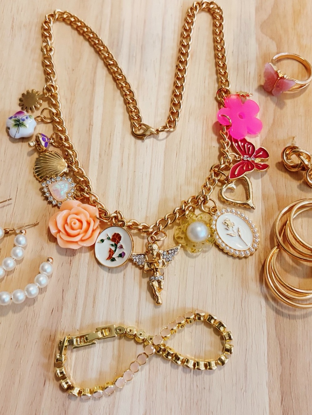 Charm necklace bundle - Picture 3 of 9